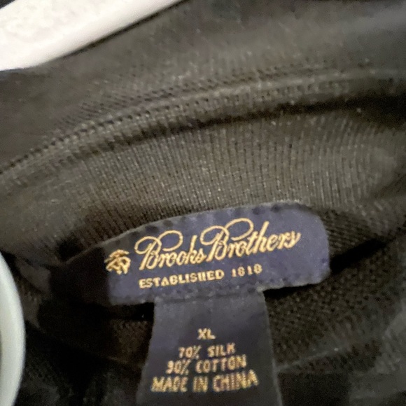 Fabulous Men’s Brooks Brothers XL black sweater 70% silk! - Picture 2 of 4